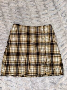 Urban Outfitters Yellow and Black Plaid Mini Skirt